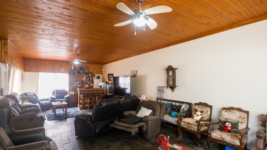 4 Bedroom Property for Sale in Protea Park North West